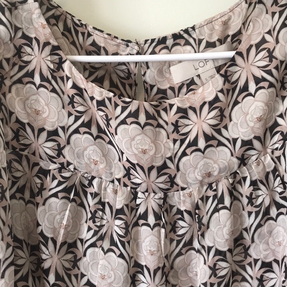 BLUSH PINK BLOUSE WITH FLORAL PATTERN - Picture 2 of 3